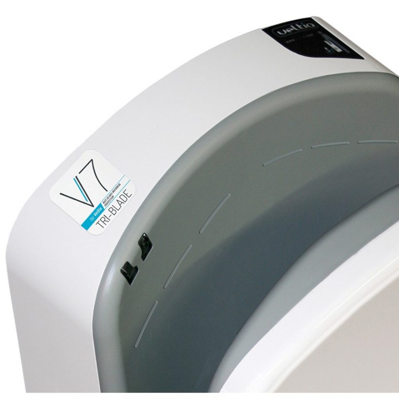 Veltia-V7-Triblade-Close